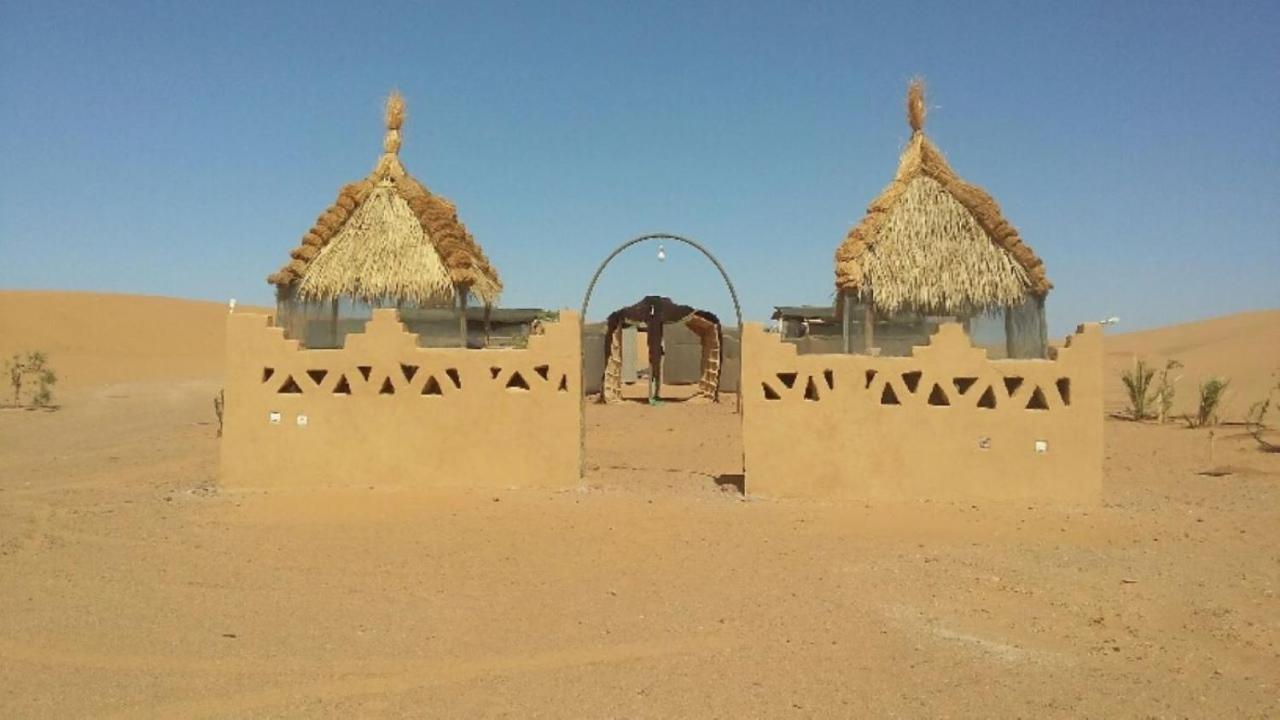 Restcamp Ergchebbi Hotel Merzouga Exterior foto